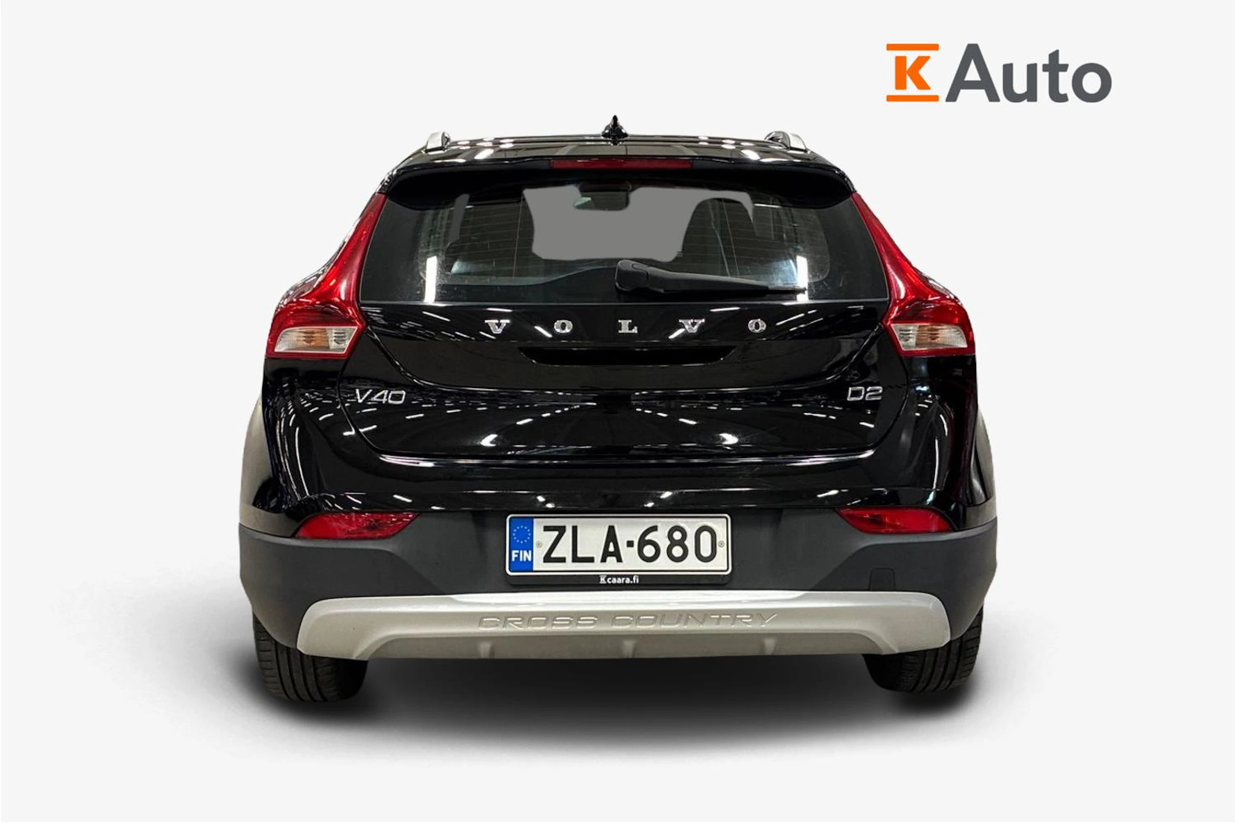 musta Volvo V40 Cross Country 2017 kuva 3.
