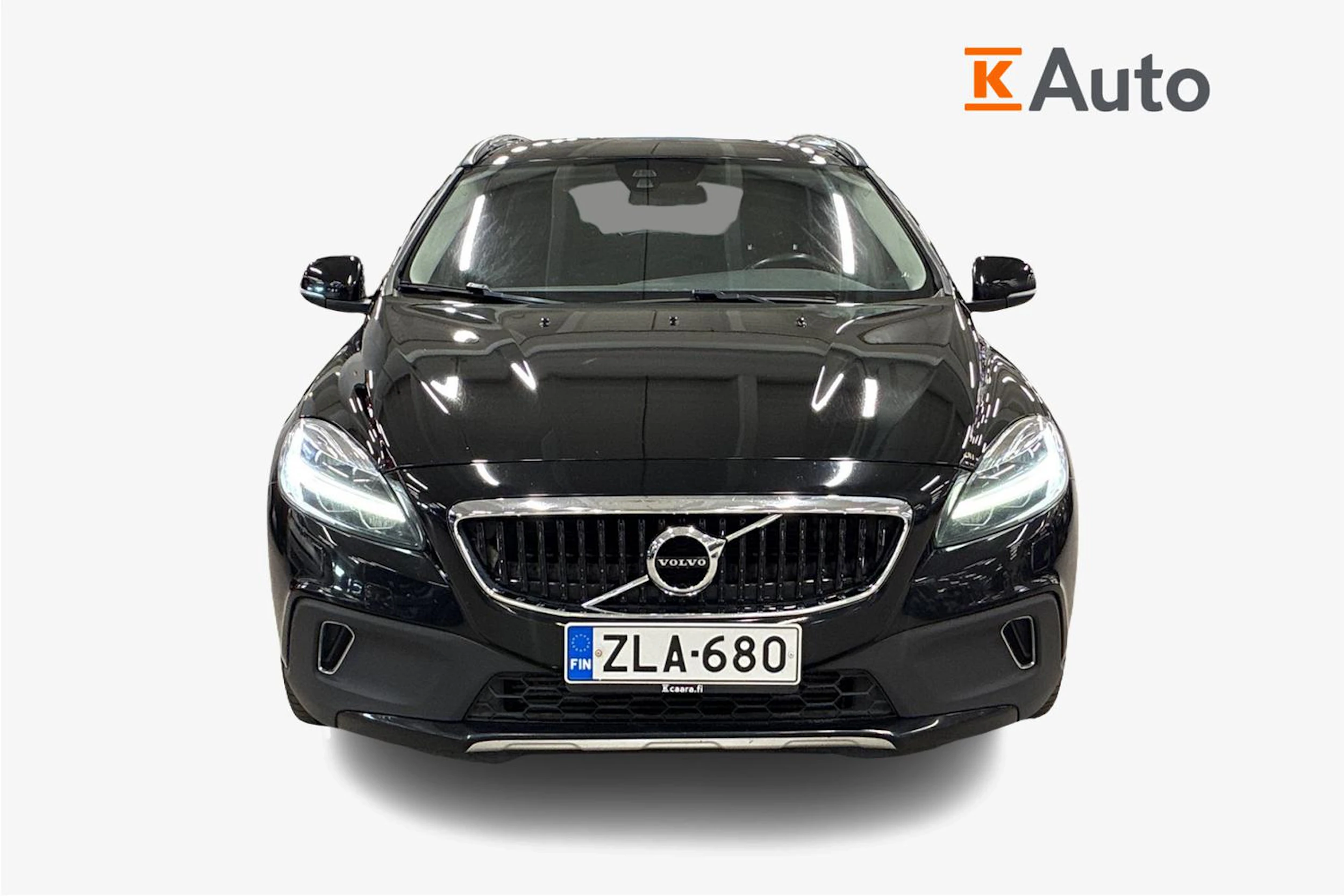 musta Volvo V40 Cross Country 2017 kuva 4.