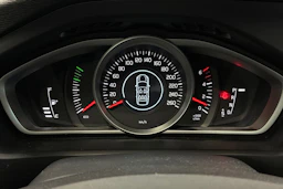 musta Volvo V40 Cross Country 2017 kuva 12.