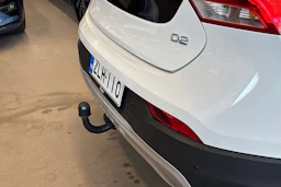 Valkoinen Volvo V40 Cross Country 2017 kuva 17.