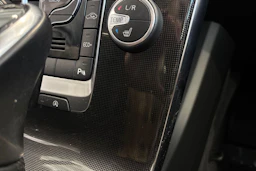 Valkoinen Volvo V40 Cross Country 2017 kuva 27.