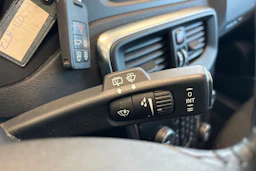 Valkoinen Volvo V40 Cross Country 2017 kuva 28.