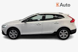 valkoinen Volvo V40 Cross Country 2018 kuva 5.