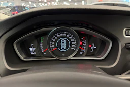valkoinen Volvo V40 Cross Country 2018 kuva 15.