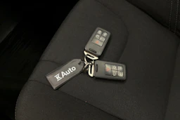 valkoinen Volvo V40 Cross Country 2018 kuva 23.
