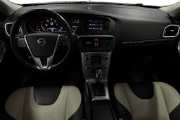 Sininen Volvo V40 Cross Country 2018 kuva 9.