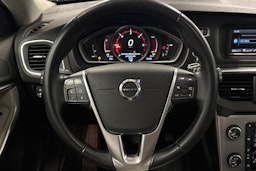 Sininen Volvo V40 Cross Country 2018 kuva 14.