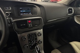 Sininen Volvo V40 Cross Country 2018 kuva 20.