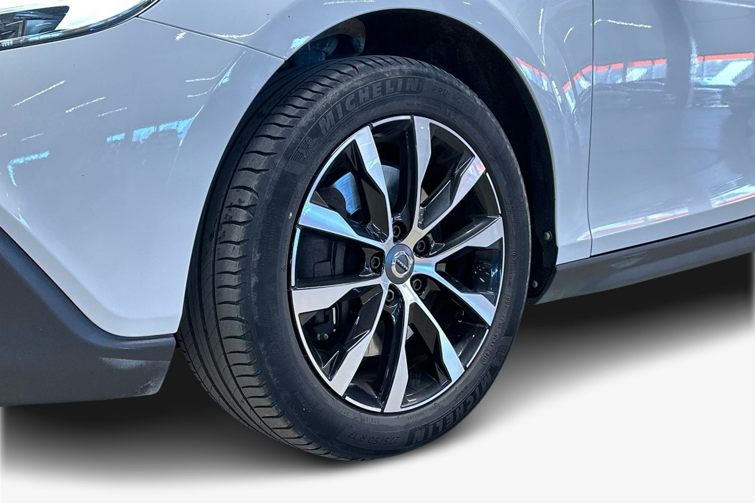 valkoinen Volvo V40 Cross Country 2018 kuva 11.
