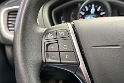 valkoinen Volvo V40 Cross Country 2018 kuva 25.