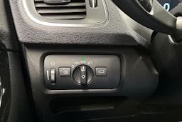 valkoinen Volvo V40 Cross Country 2018 kuva 27.