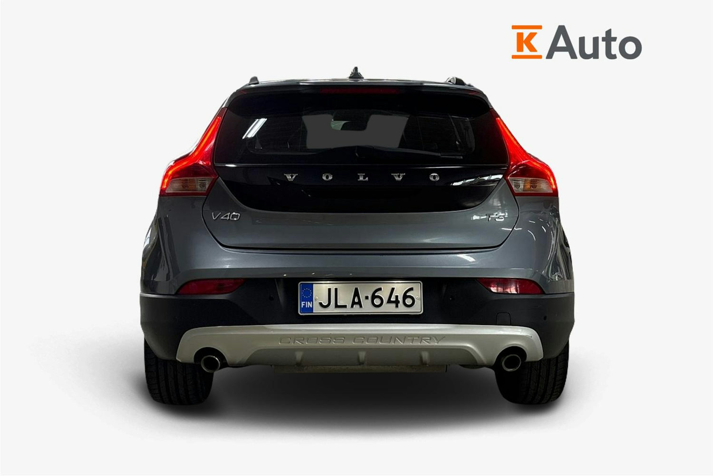 Harmaa Volvo V40 Cross Country 2019 kuva 3.