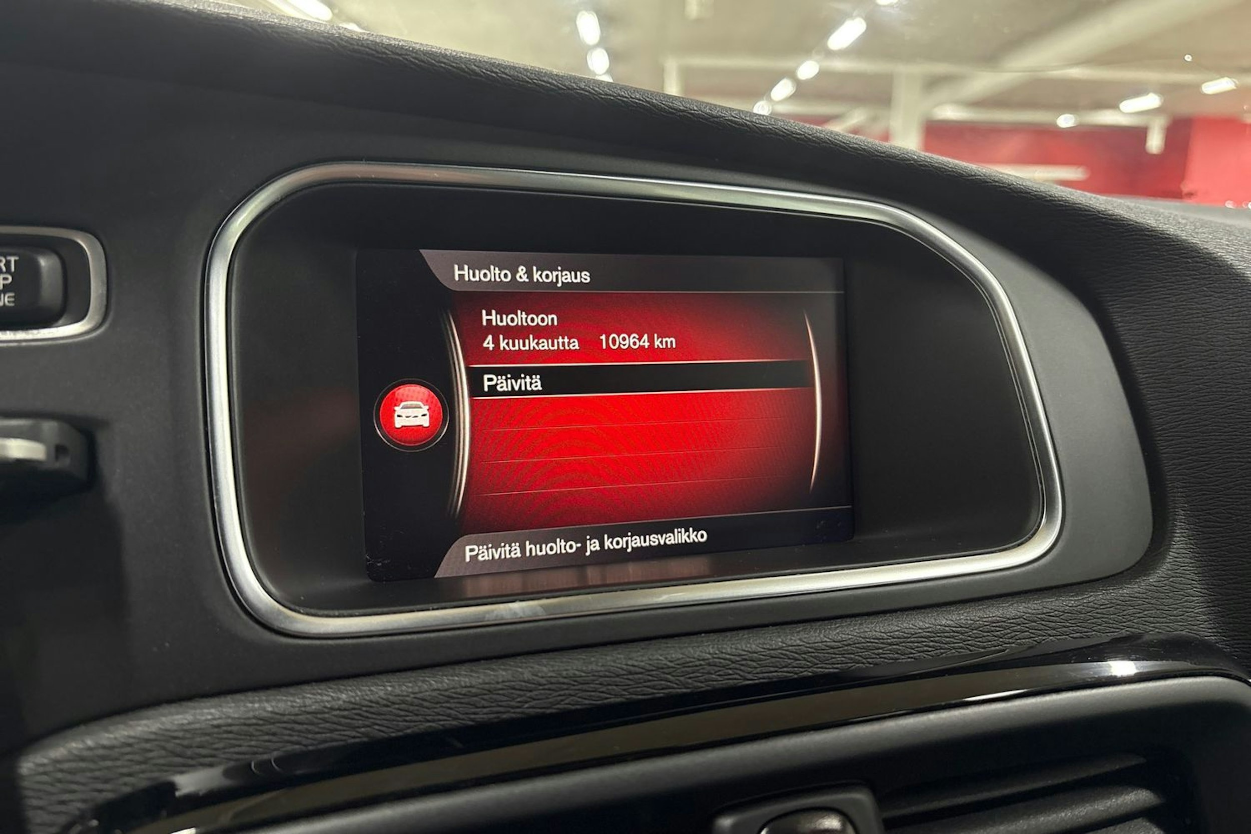 Harmaa Volvo V40 Cross Country 2019 kuva 21.