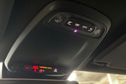 Harmaa Volvo V40 Cross Country 2019 kuva 23.