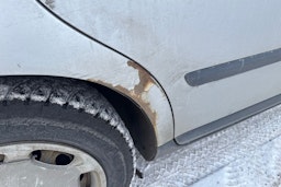 Harmaa Volvo V50 2005 kuva 13.