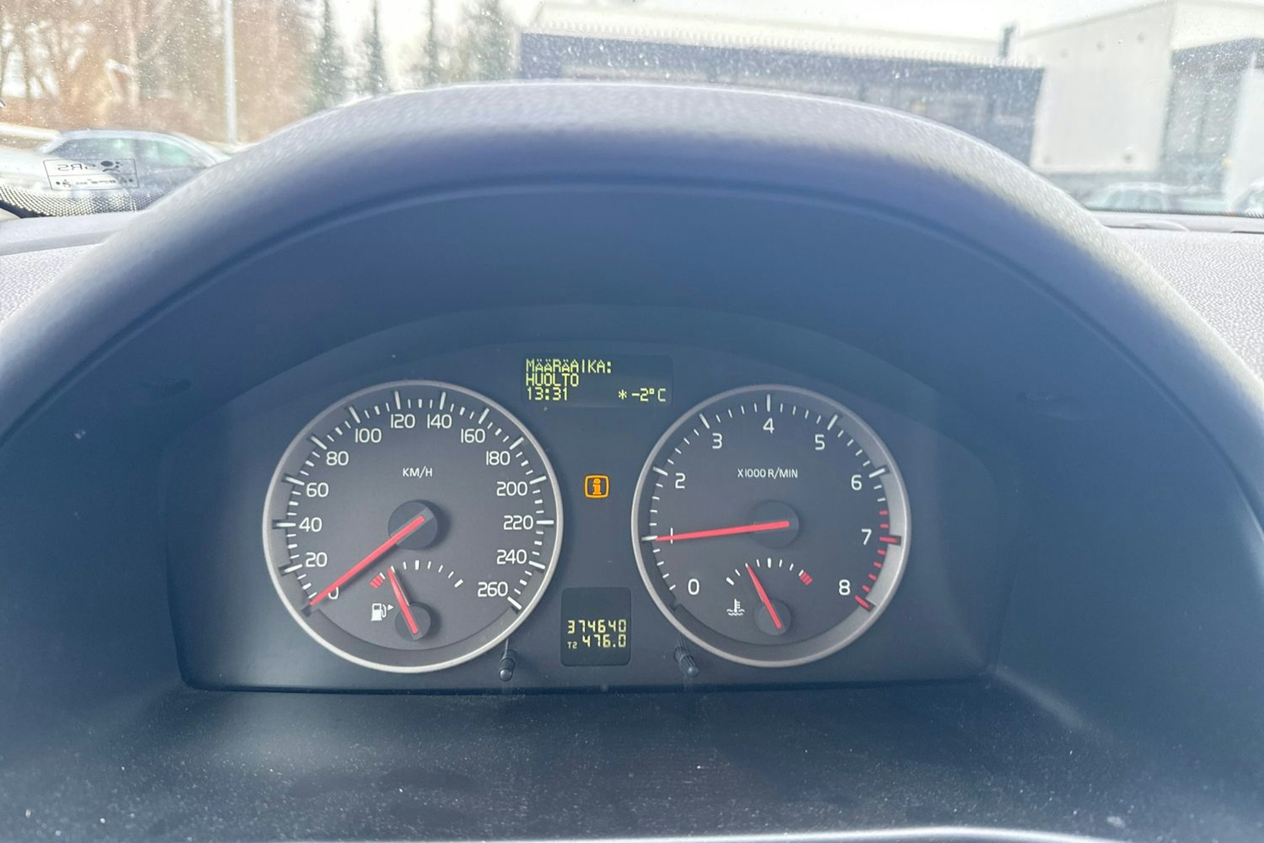 Harmaa Volvo V50 2005 kuva 20.