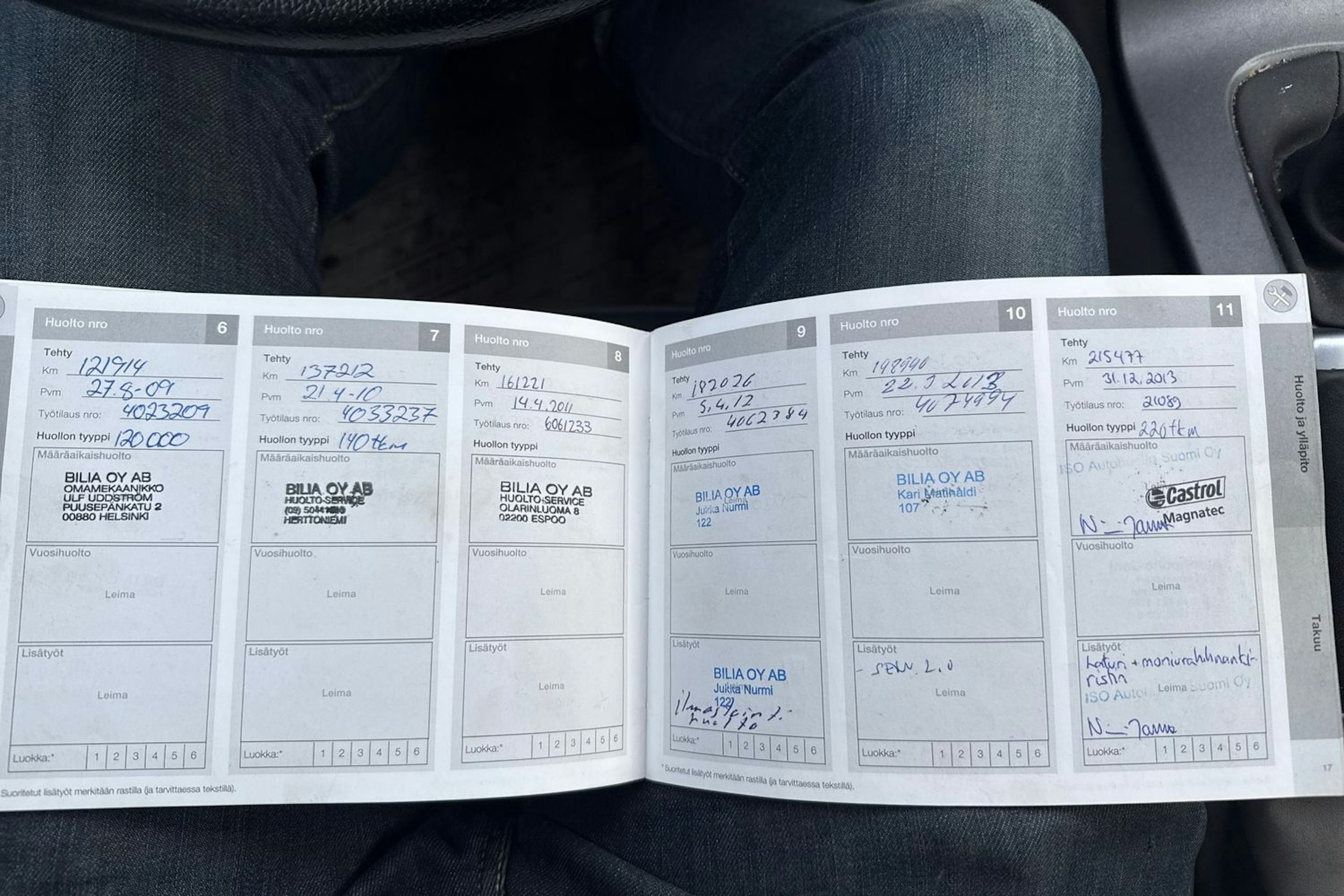 Harmaa Volvo V50 2005 kuva 25.