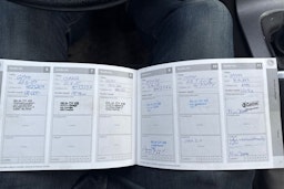 Harmaa Volvo V50 2005 kuva 25.