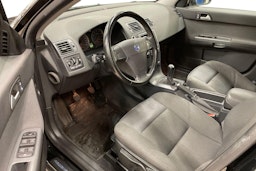 musta Volvo V50 2006 kuva 7.