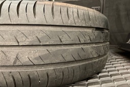 musta Volvo V50 2006 kuva 16.