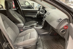 musta Volvo V50 2006 kuva 18.