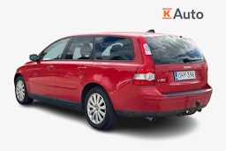 Punainen Volvo V50 2006 kuva 2.