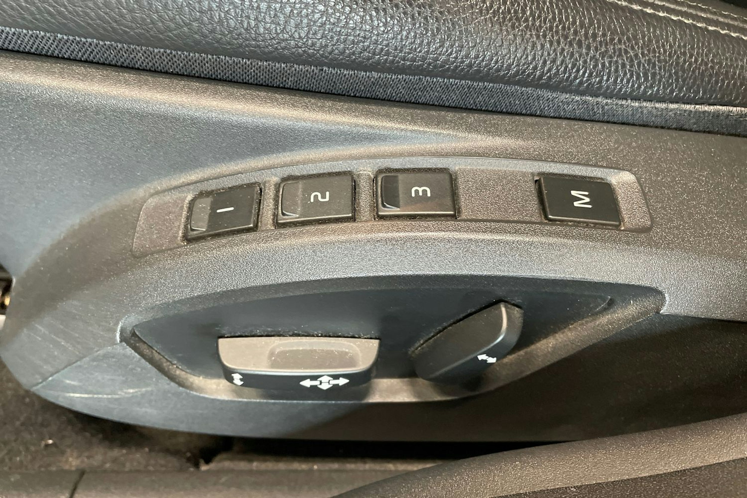 harmaa Volvo V50 2006 kuva 15.