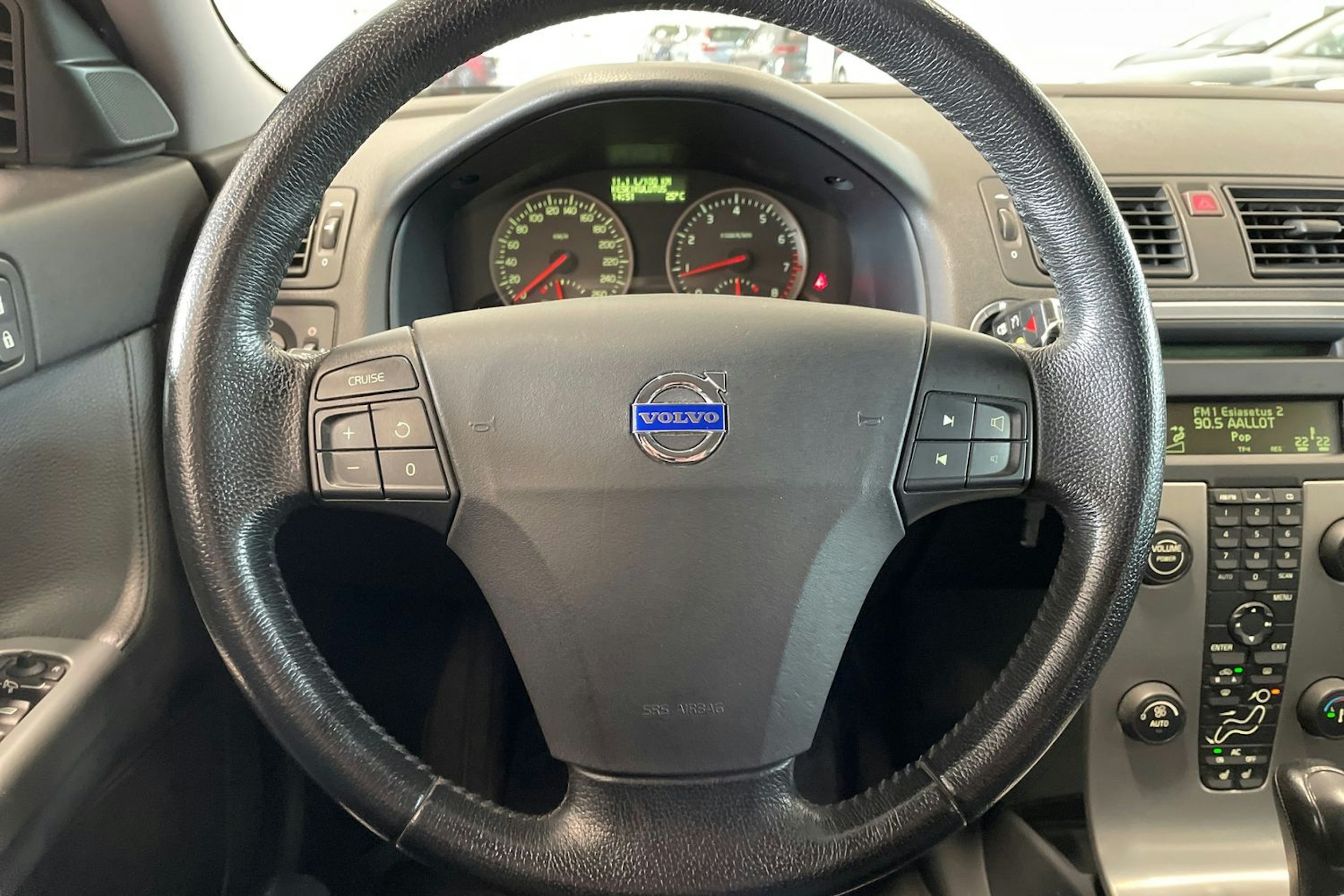 harmaa Volvo V50 2006 kuva 16.