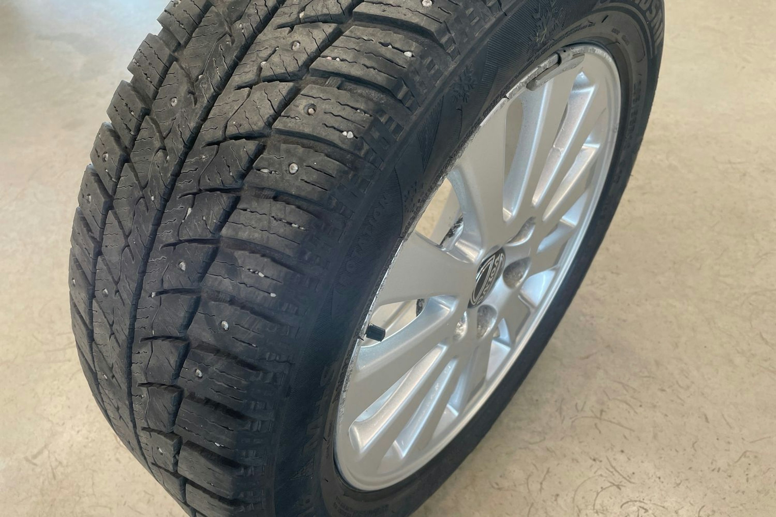 harmaa Volvo V50 2006 kuva 28.