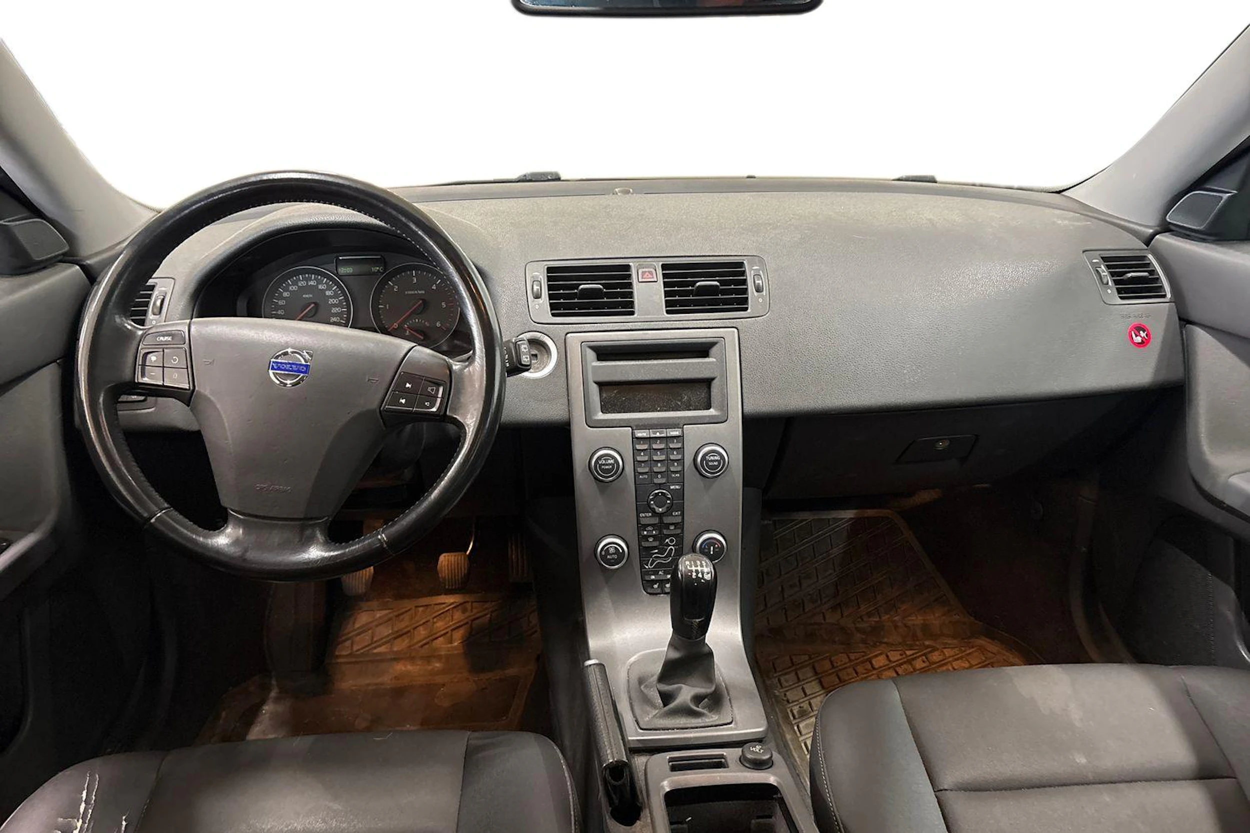 Punainen Volvo V50 2008 kuva 7.