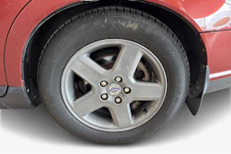 Punainen Volvo V50 2008 kuva 9.