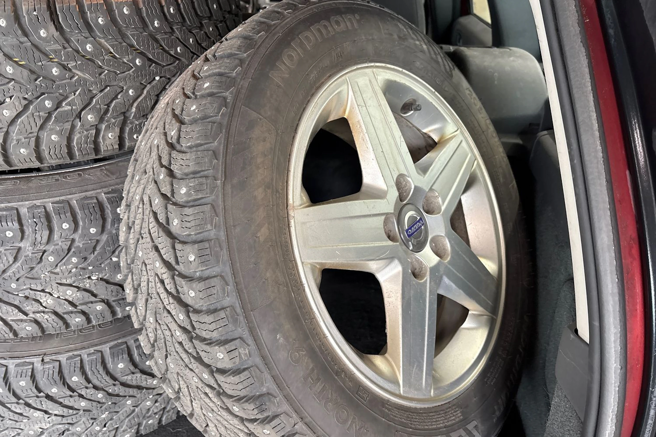 Punainen Volvo V50 2008 kuva 10.