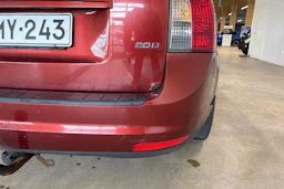 Punainen Volvo V50 2008 kuva 33.