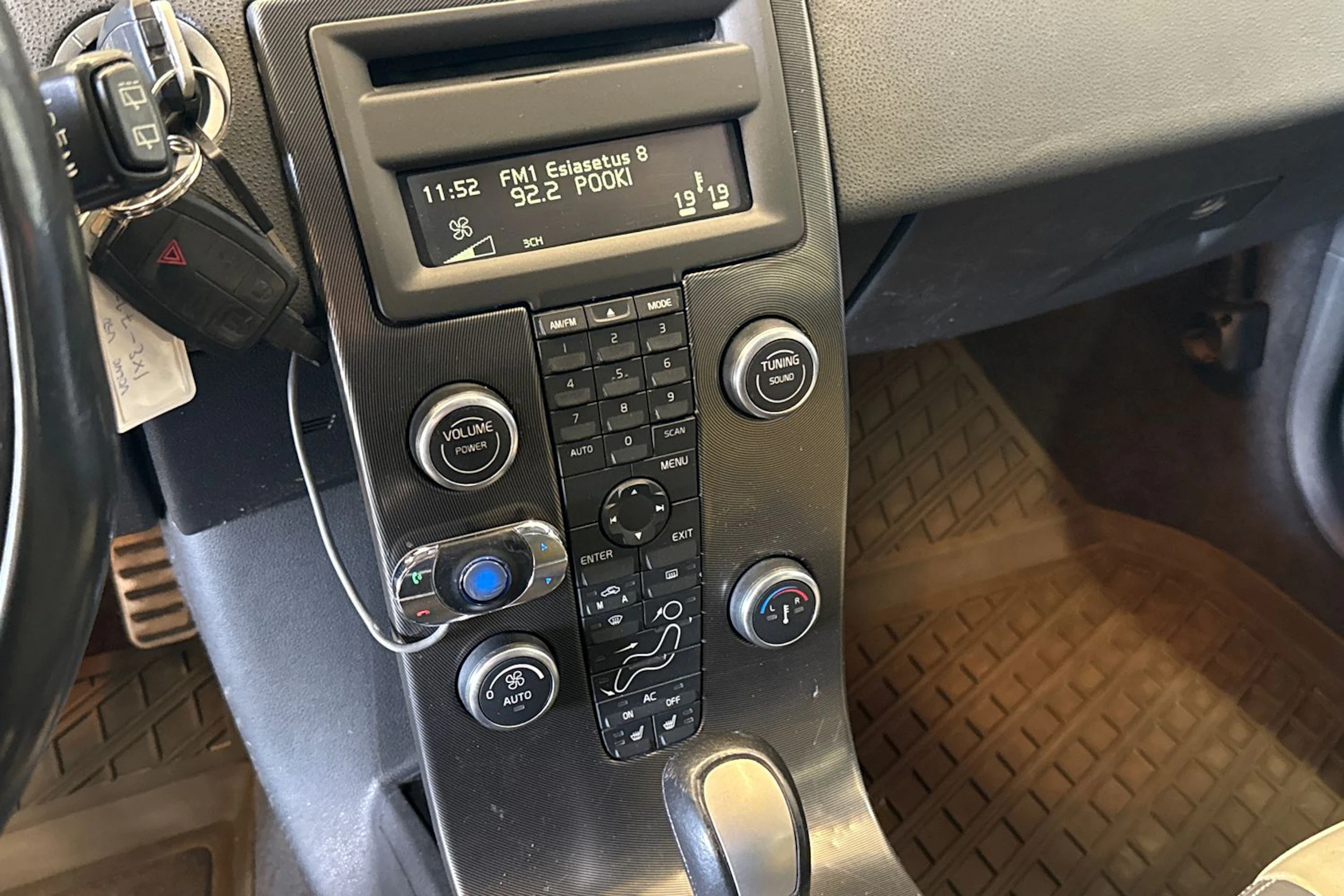 musta Volvo V50 2008 kuva 22.