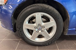 sininen Volvo V50 2008 kuva 9.