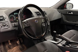 punainen Volvo V50 2009 kuva 3.