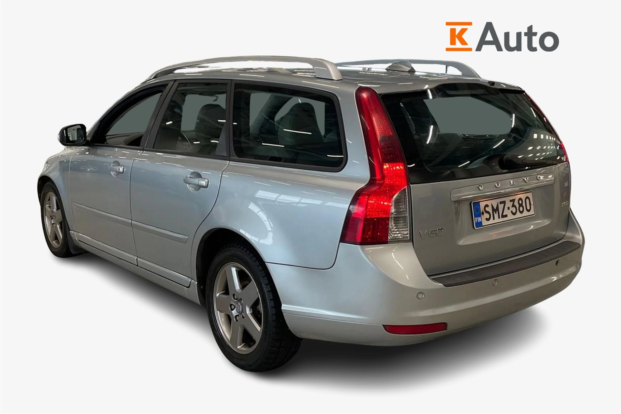harmaa Volvo V50 2010 kuva 2.