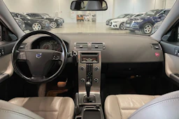 harmaa Volvo V50 2010 kuva 11.