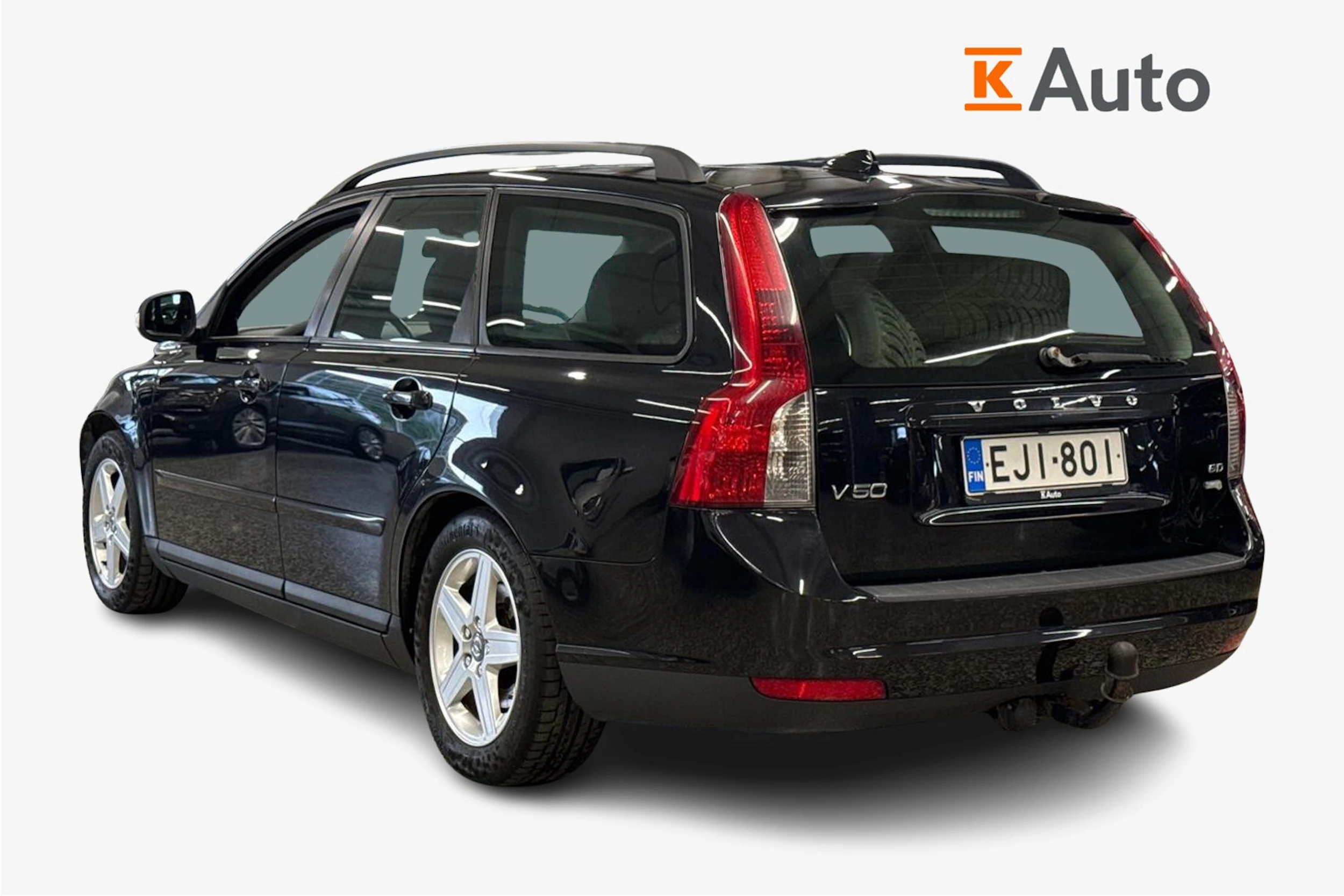 Musta Volvo V50 2010 kuva 2.