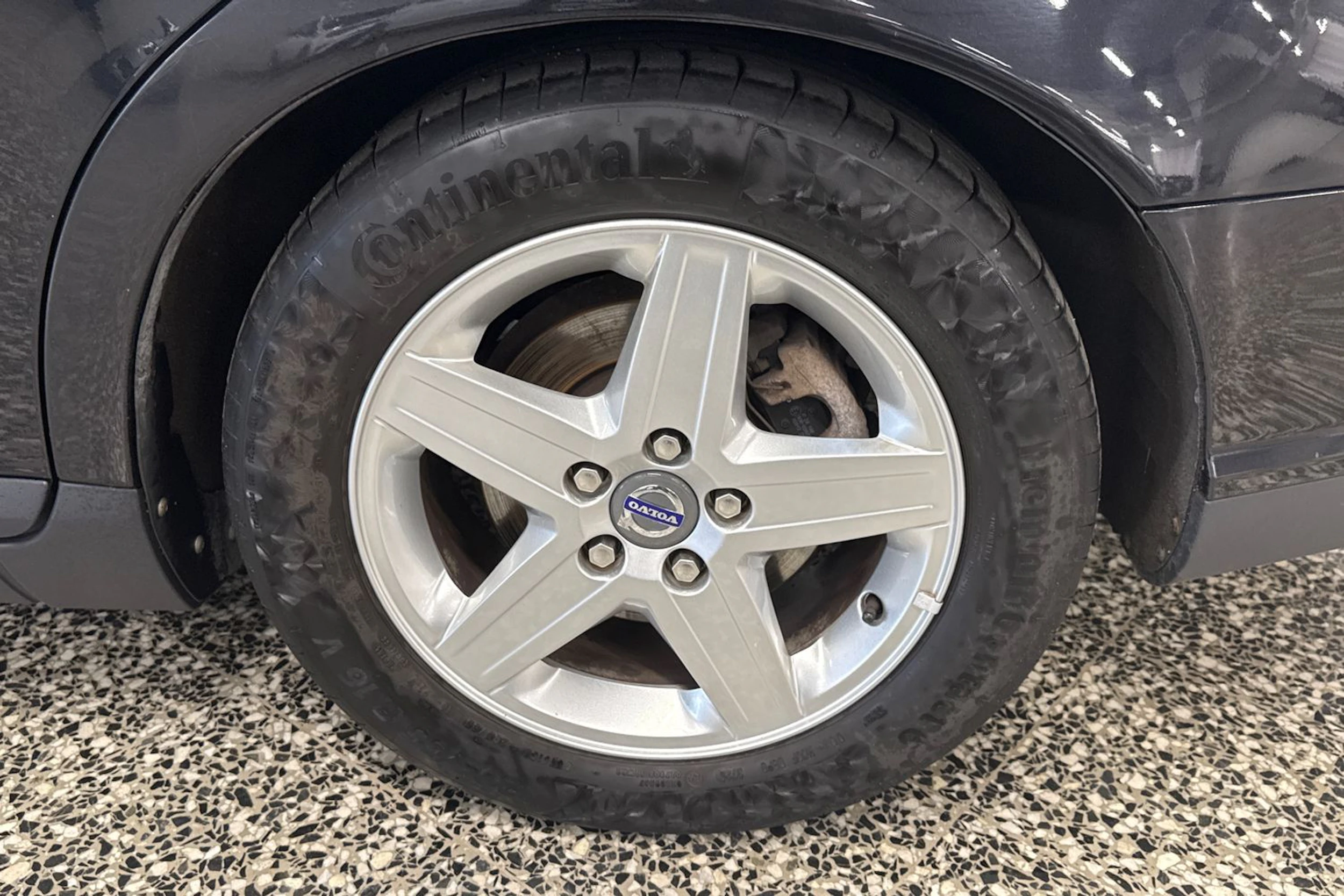 Musta Volvo V50 2010 kuva 10.