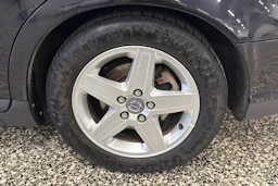 Musta Volvo V50 2010 kuva 10.