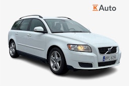 valkoinen Volvo V50 2010 kuva 1.