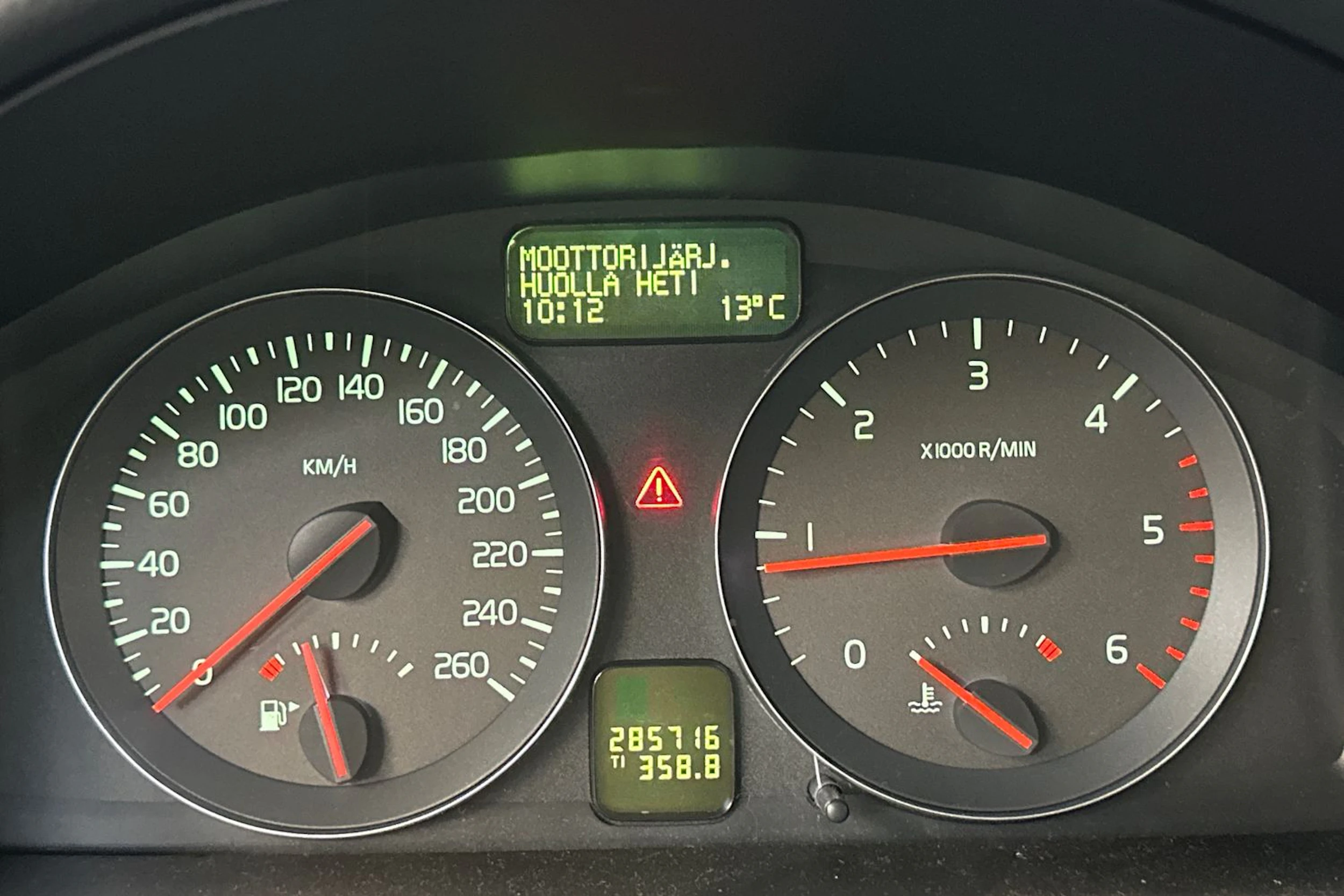 musta Volvo V50 2010 kuva 17.