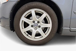 harmaa Volvo V50 2011 kuva 9.