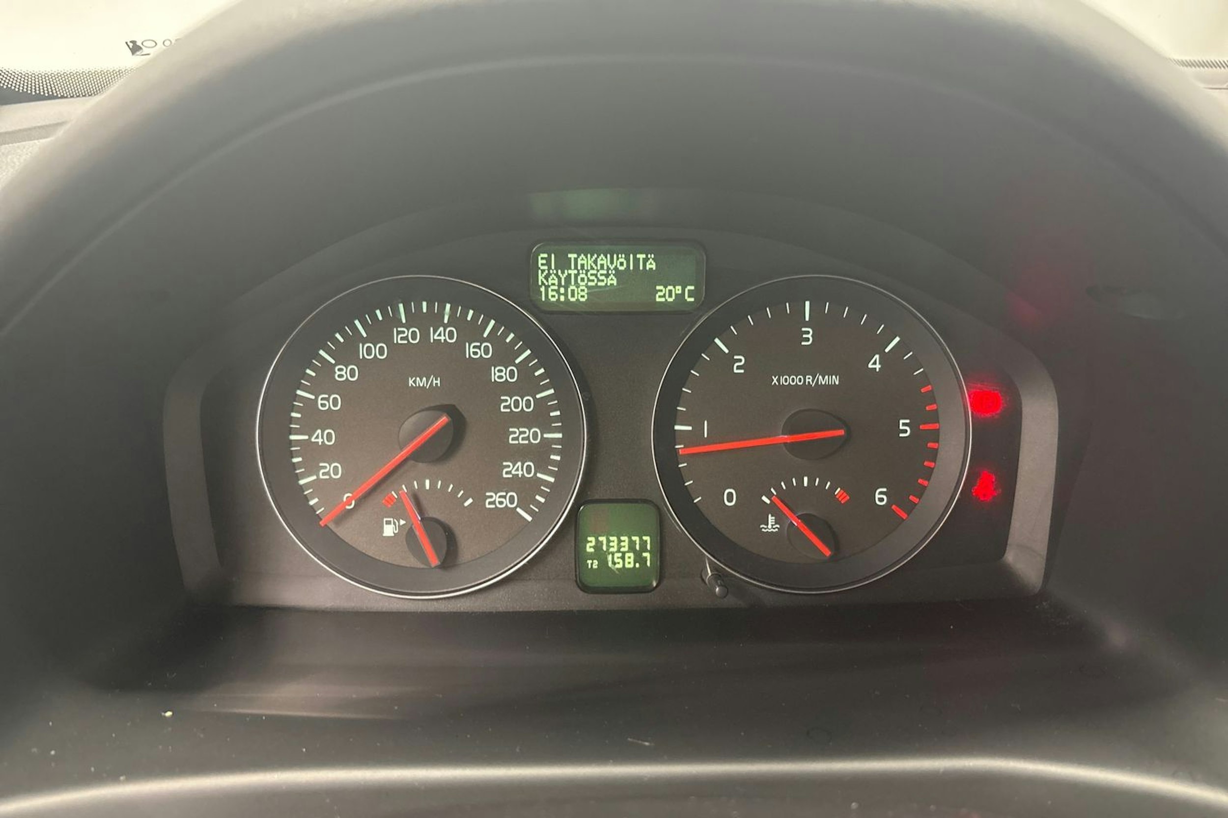 sininen Volvo V50 2011 kuva 13.
