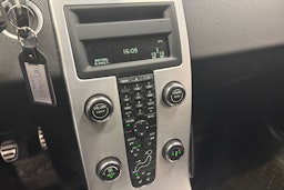 sininen Volvo V50 2011 kuva 17.