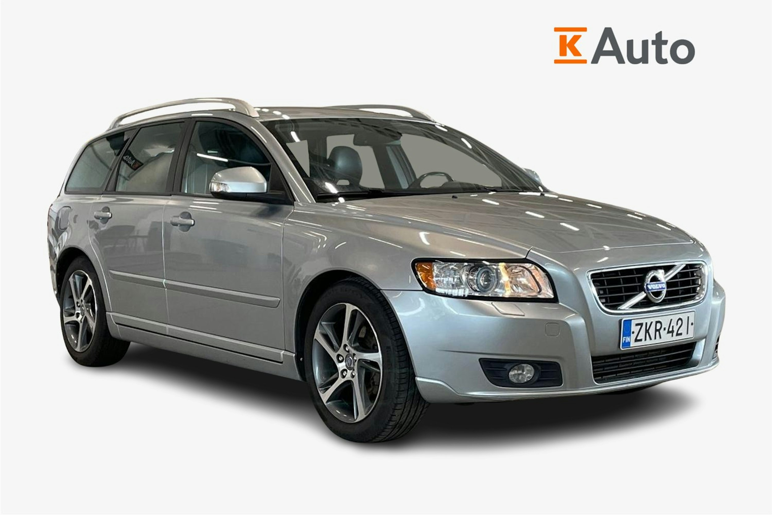 harmaa Volvo V50 2011 kuva 1.