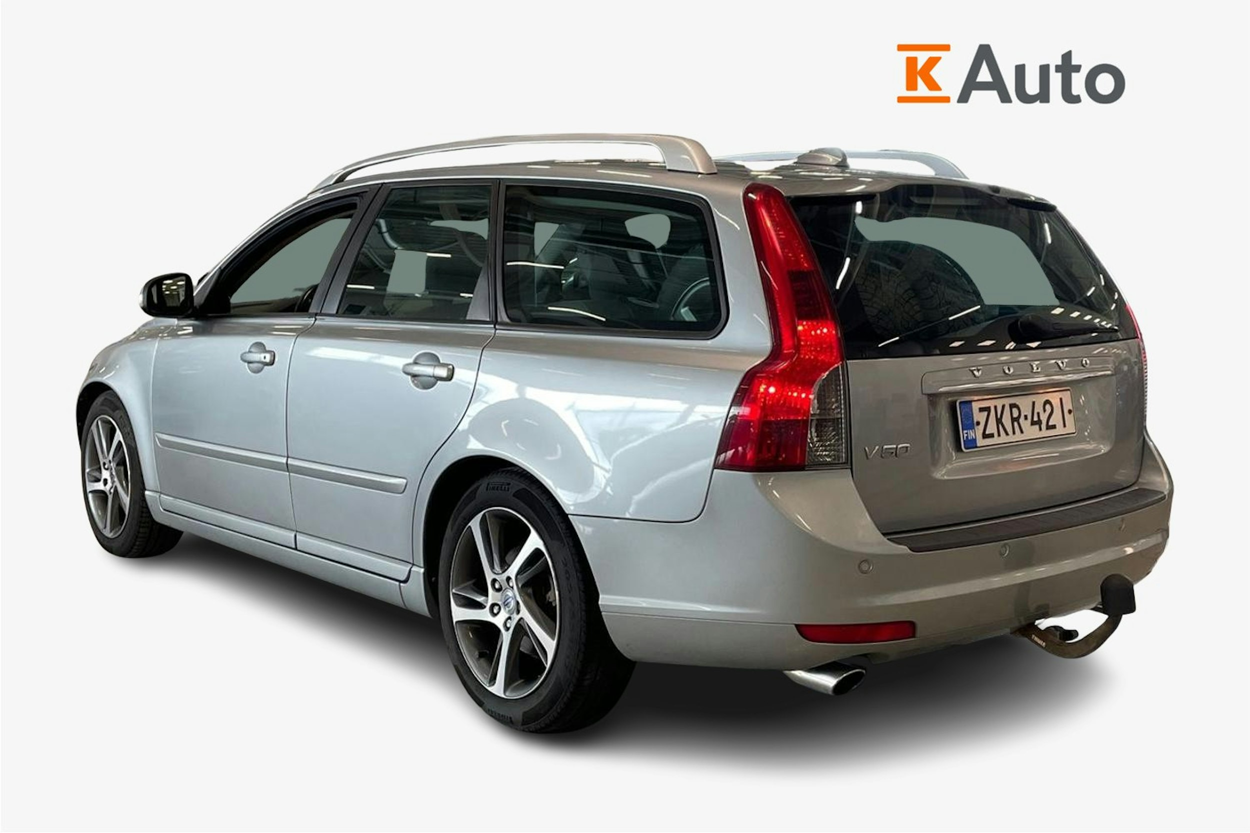 harmaa Volvo V50 2011 kuva 2.