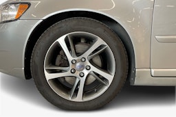 harmaa Volvo V50 2011 kuva 11.