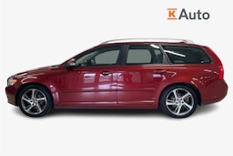 punainen Volvo V50 2012 kuva 6.